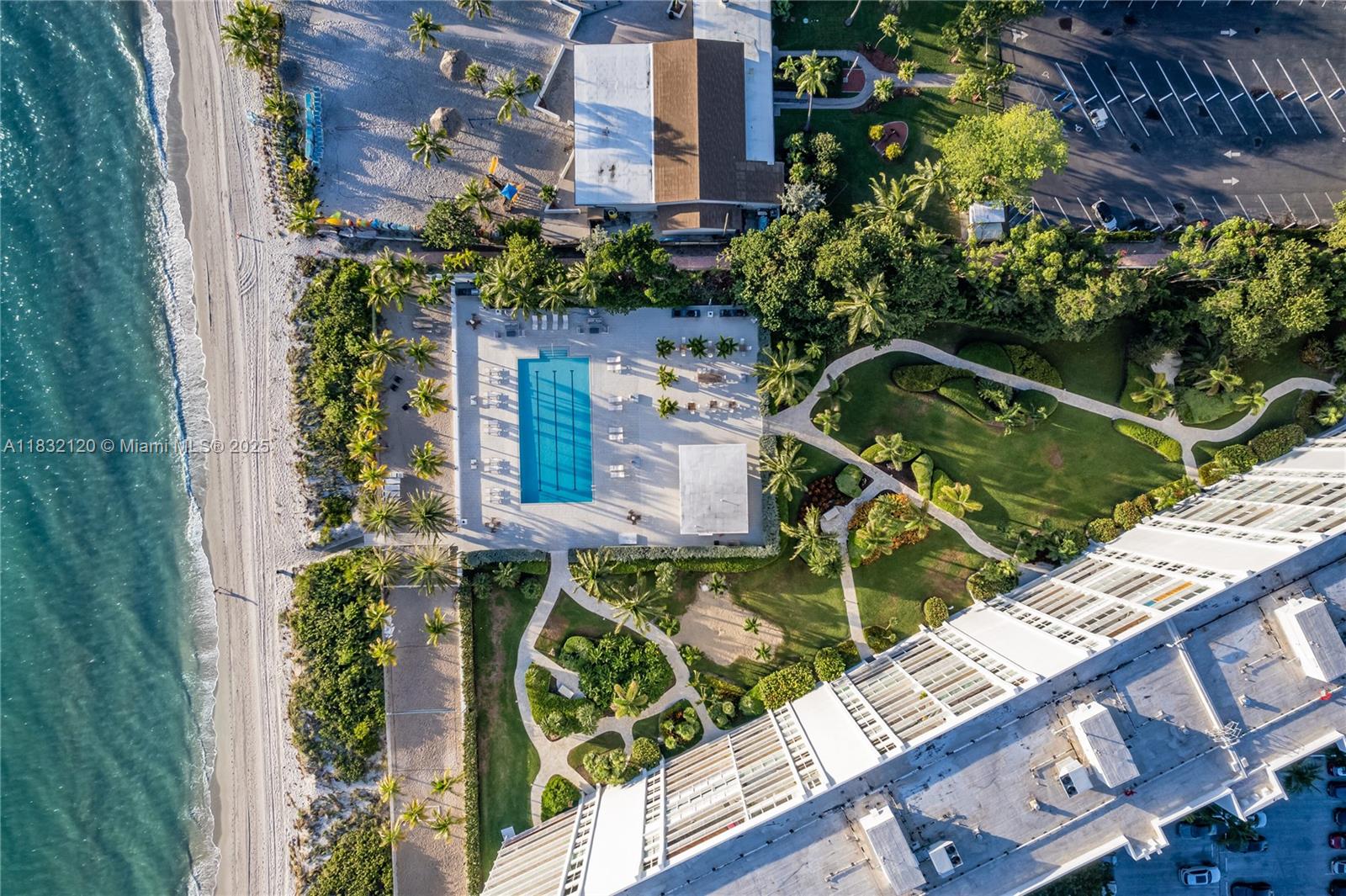 615 Ocean Dr #6A Key Biscayne, FL 33149