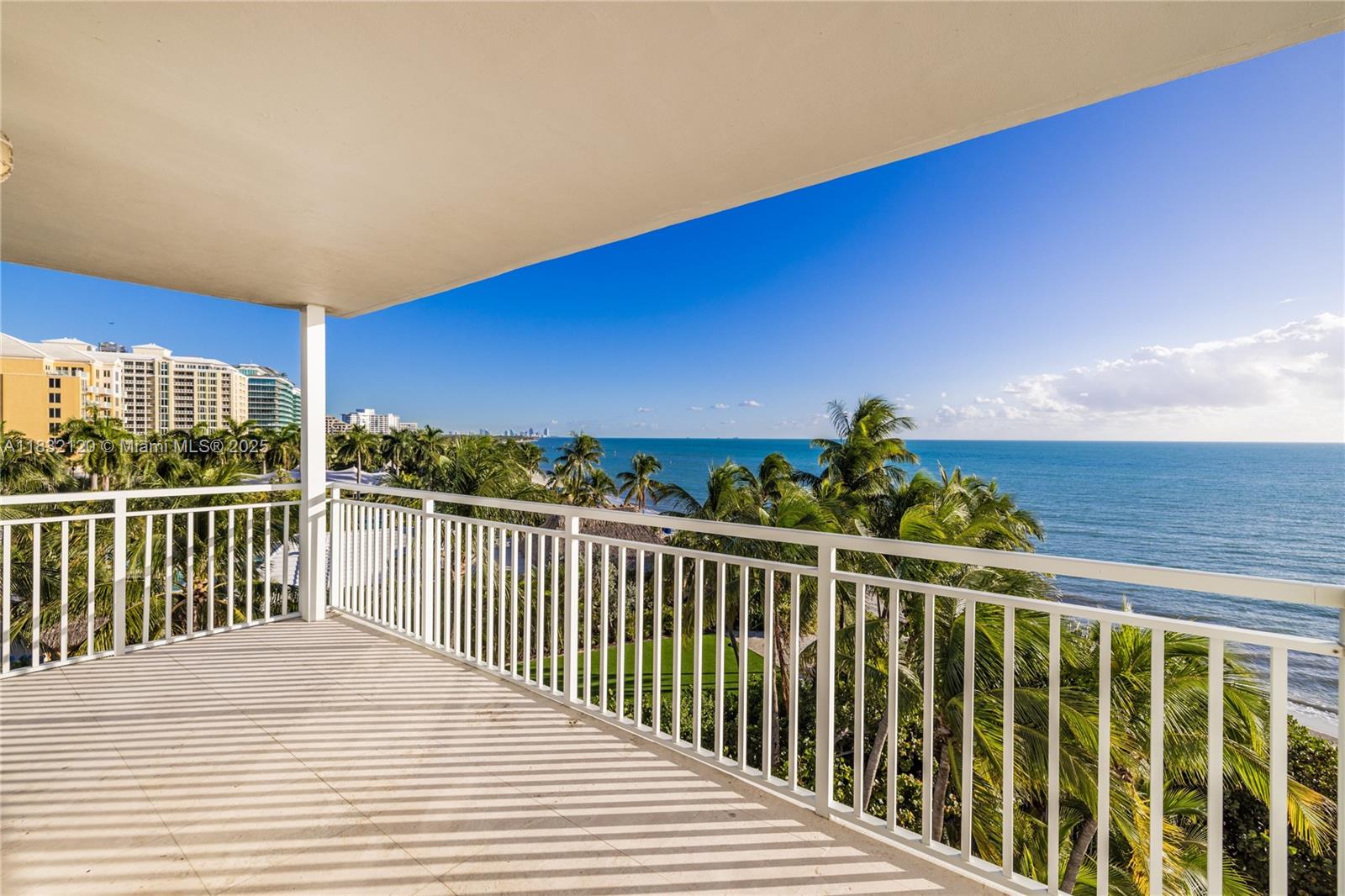 615 Ocean Dr #6A Key Biscayne, FL 33149