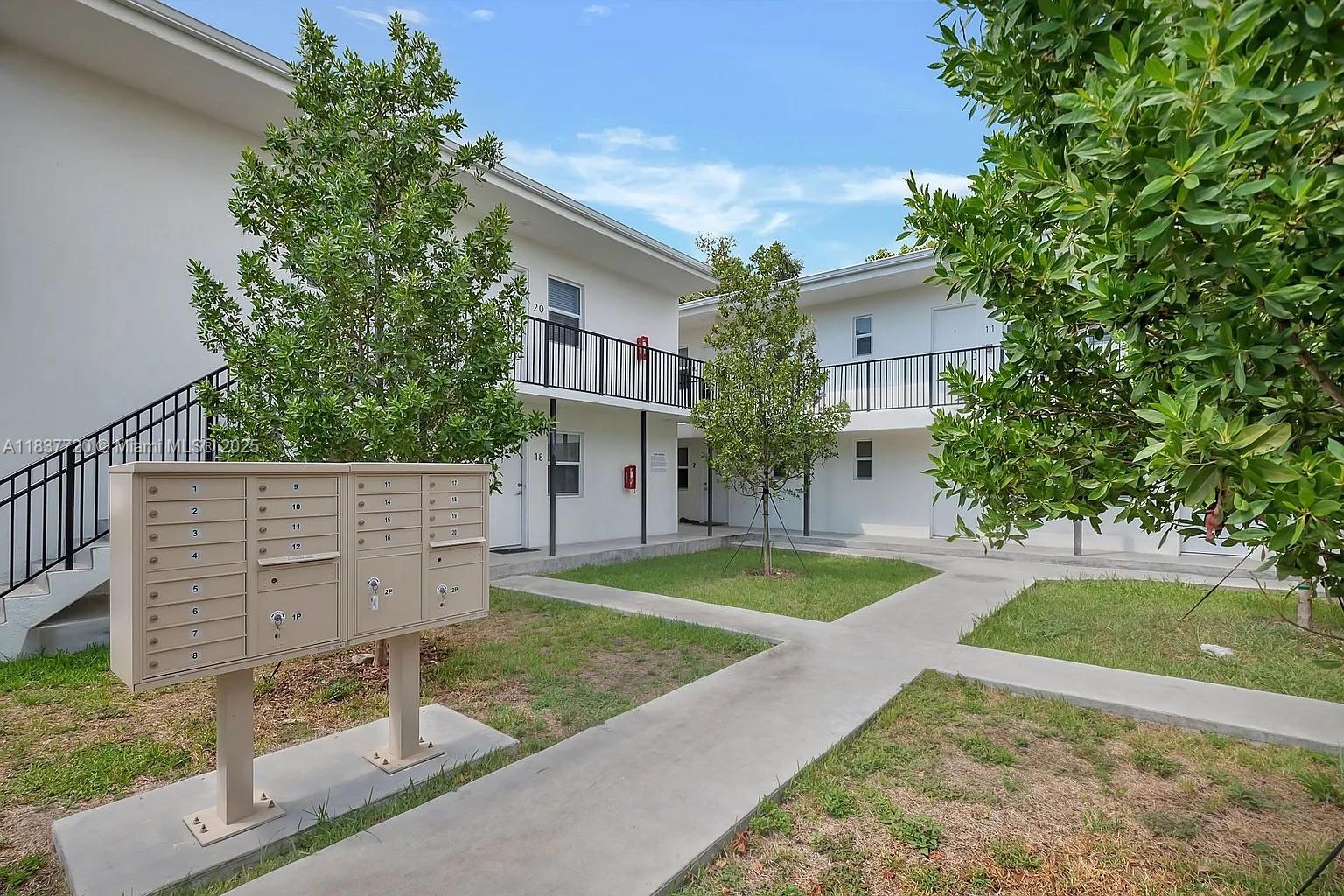 1710 NW 1st Ct #17