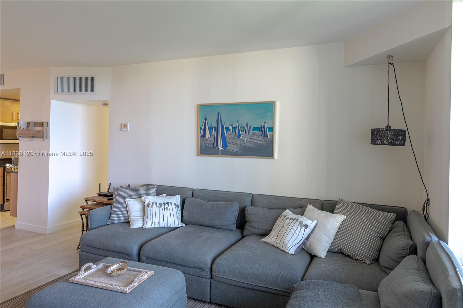 image Harbour House12