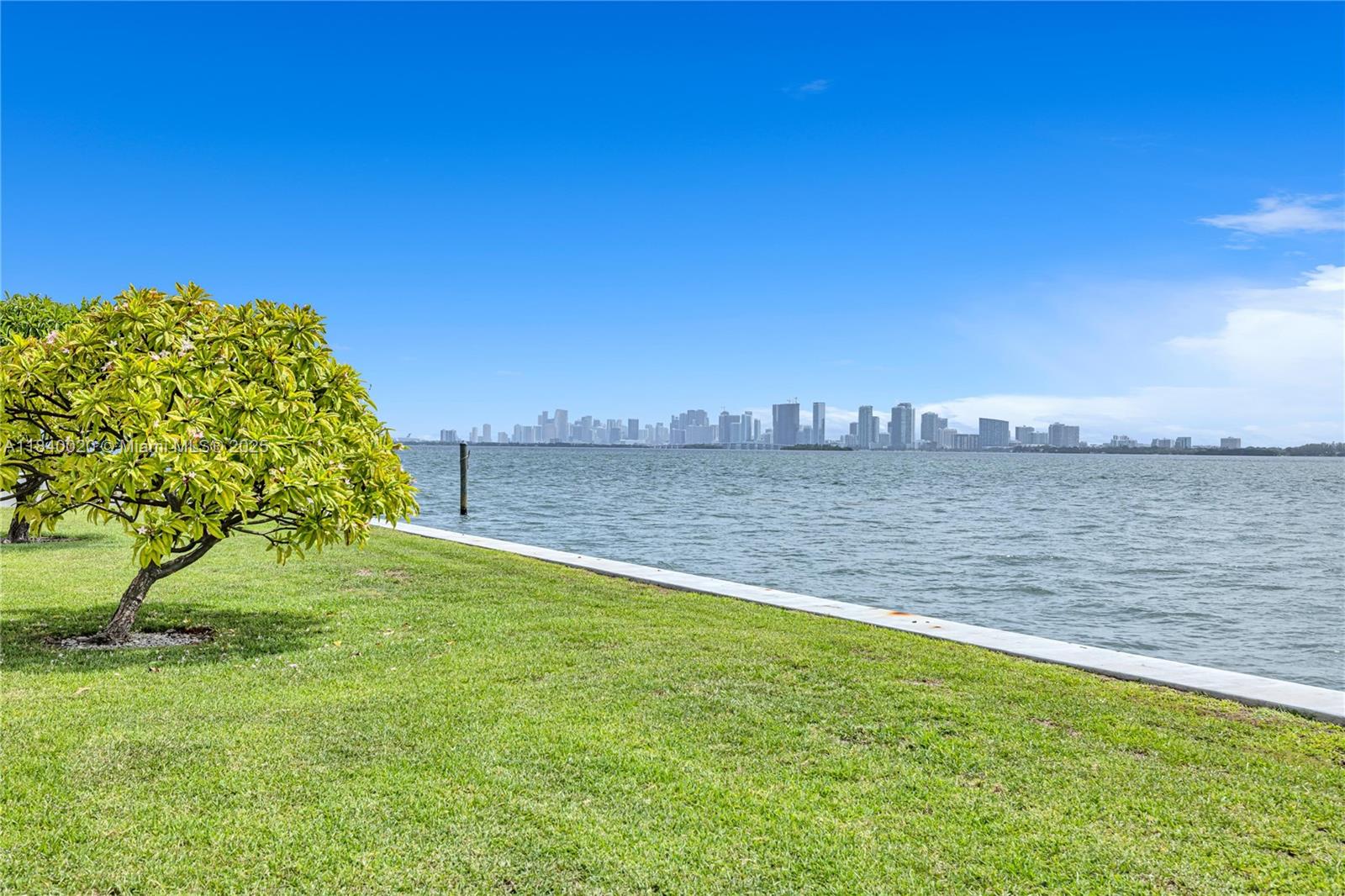 7500 W Treasure Dr North Bay Village, FL 33141 7500 W Treasure Dr North Bay Village, FL 33141