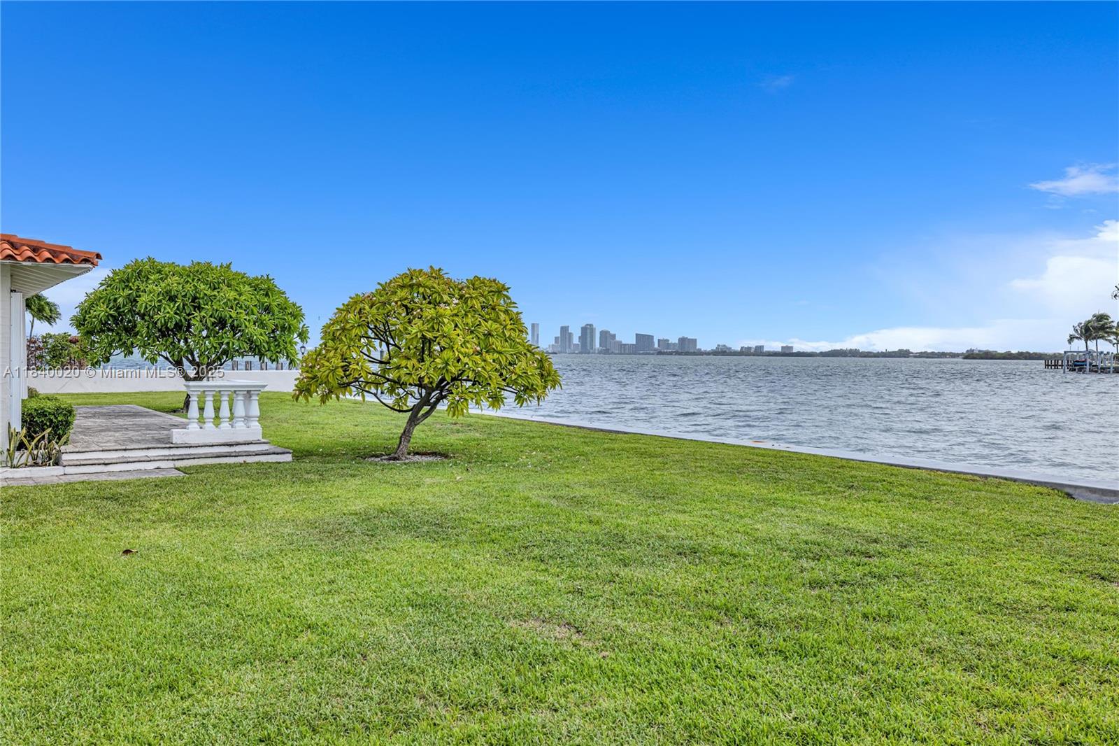 7500 W Treasure Dr North Bay Village, FL 33141 7500 W Treasure Dr North Bay Village, FL 33141