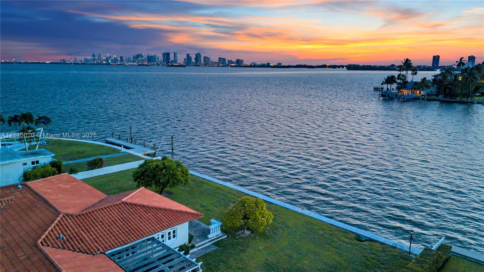 7500 W Treasure Dr North Bay Village, FL 33141 7500 W Treasure Dr North Bay Village, FL 33141