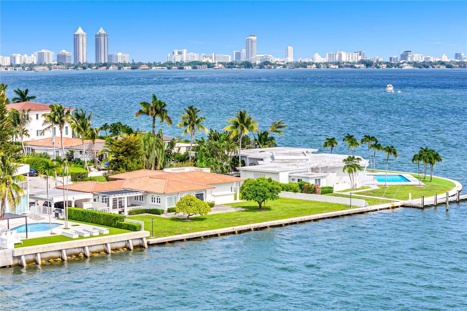 7500 W Treasure Dr North Bay Village, FL 33141 7500 W Treasure Dr North Bay Village, FL 33141