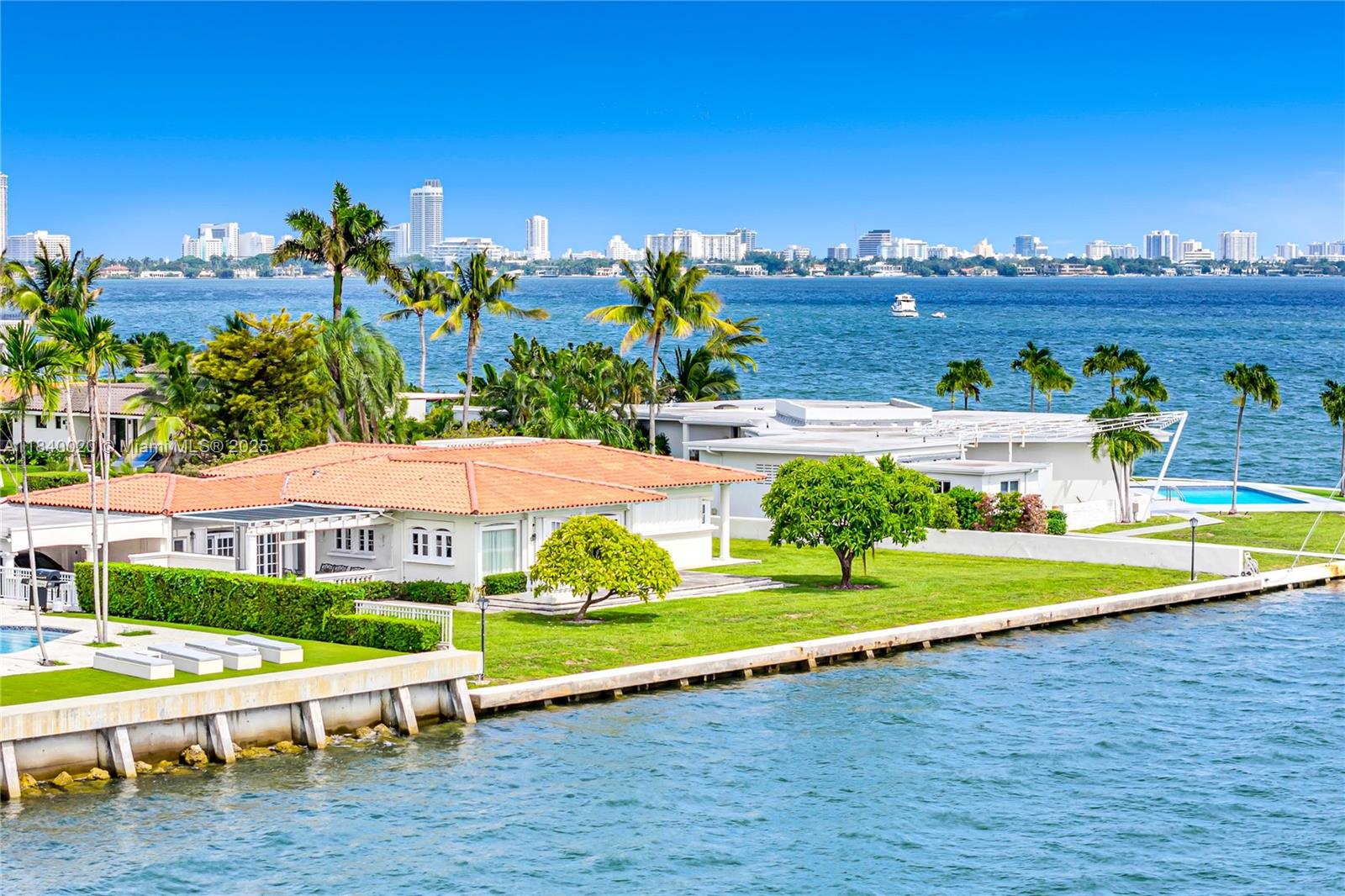 7500 W Treasure Dr North Bay Village, FL 33141 7500 W Treasure Dr North Bay Village, FL 33141