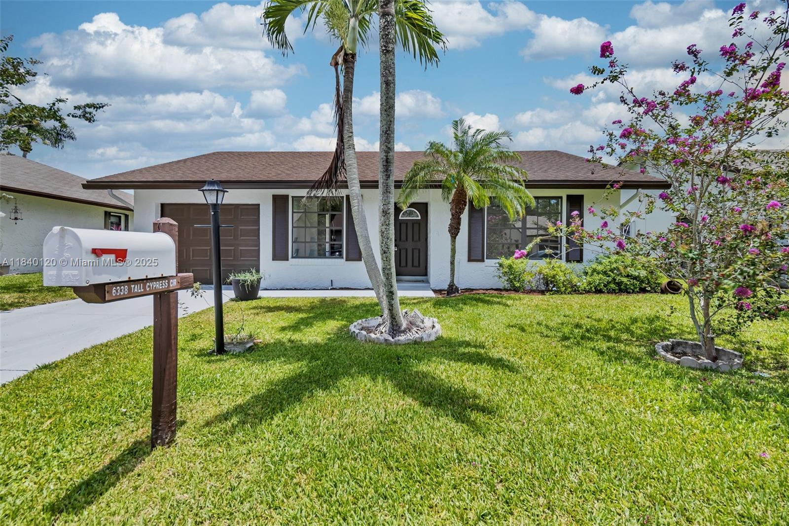 6338 Tall Cypress Cir