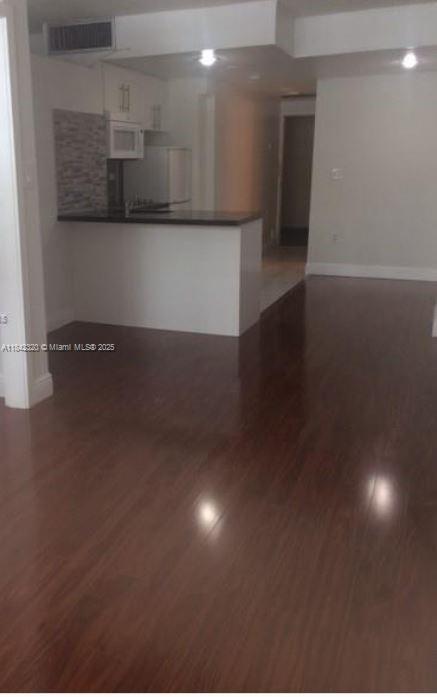 999 Brickell Bay Dr #1009