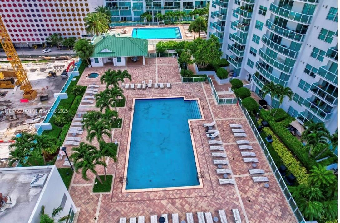 image Brickell On The River25
