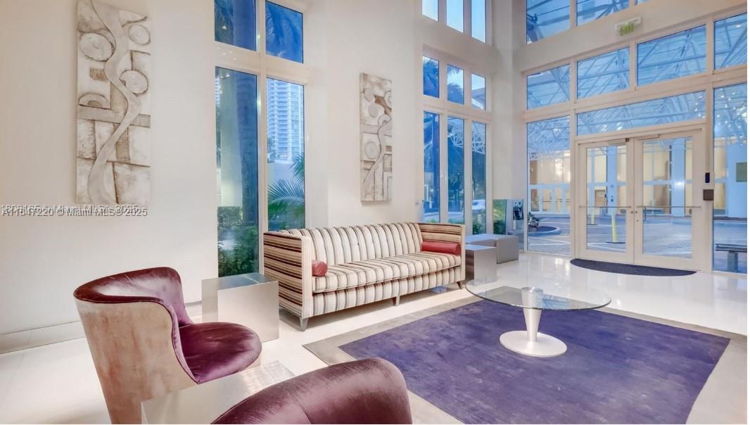 image Brickell On The River29
