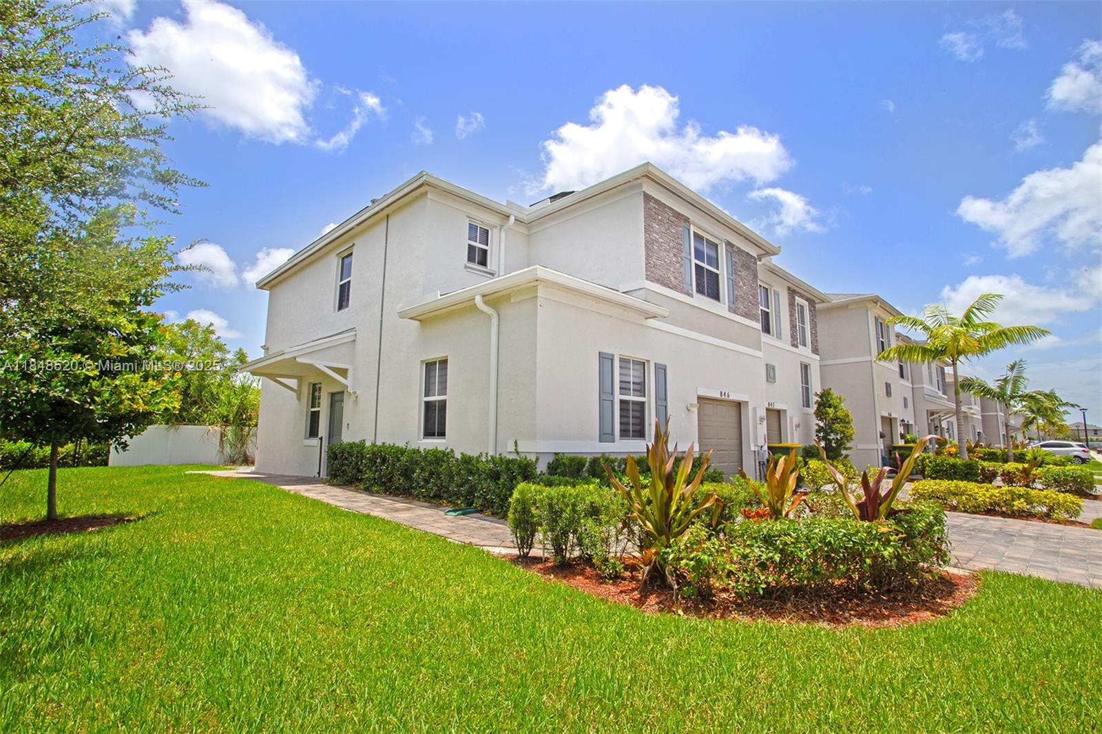 846 SE 19th St