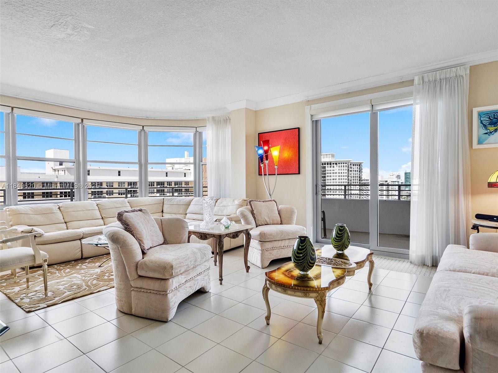 5555 Collins Ave #17S