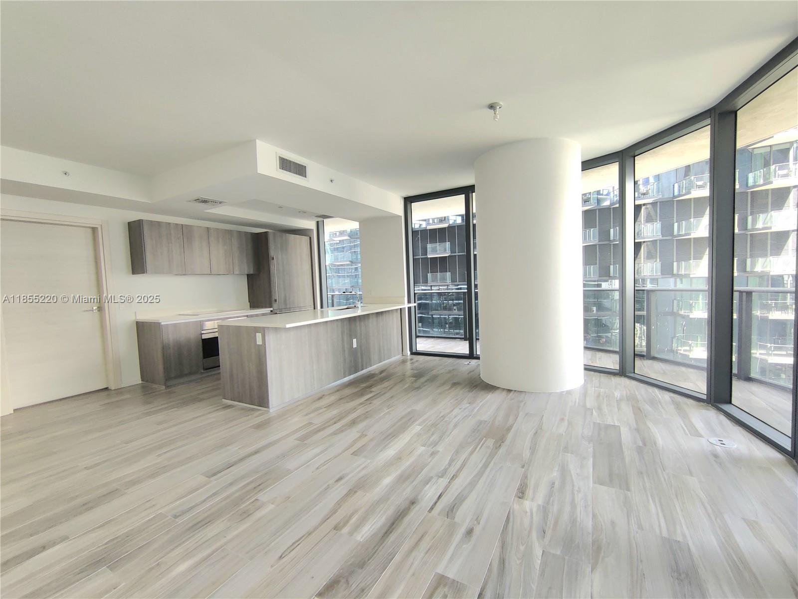 801 S Miami Ave #2405