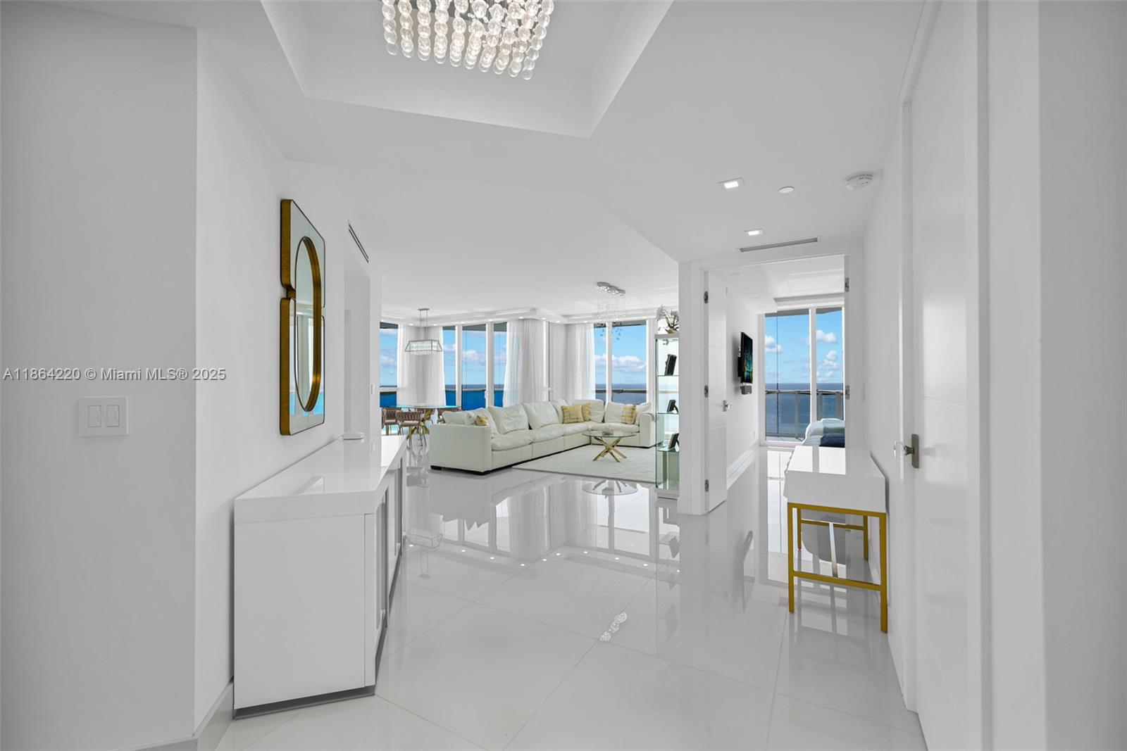 16485 Collins Ave #PH36C