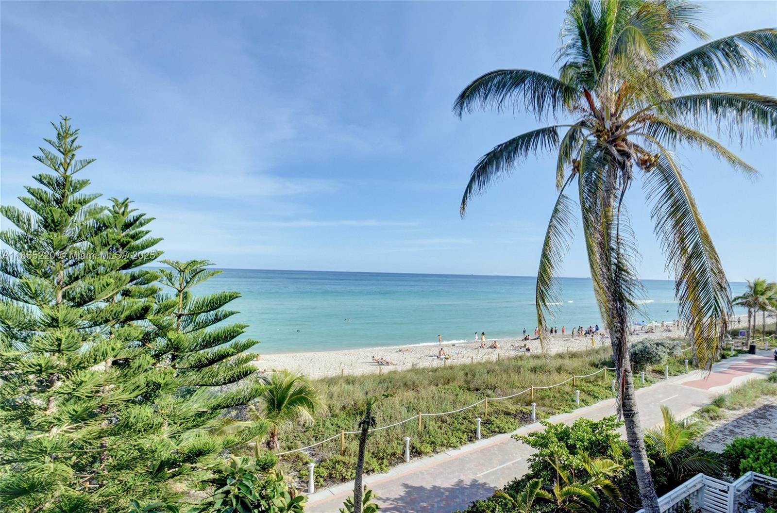 5445 Collins Ave #P2