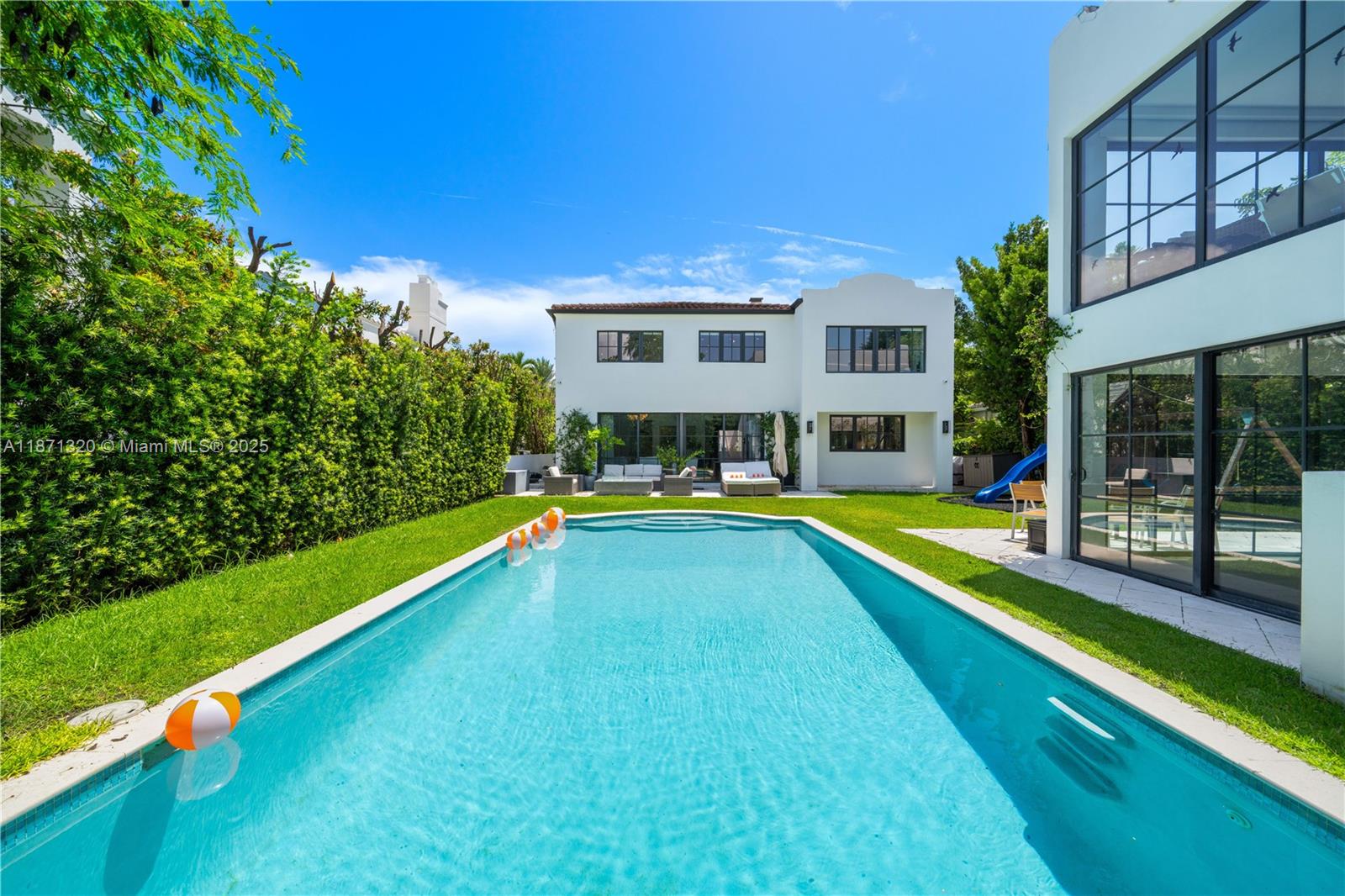 5728 Pine Tree Dr Miami Beach, FL 33140 5728 Pine Tree Dr Miami Beach, FL 33140