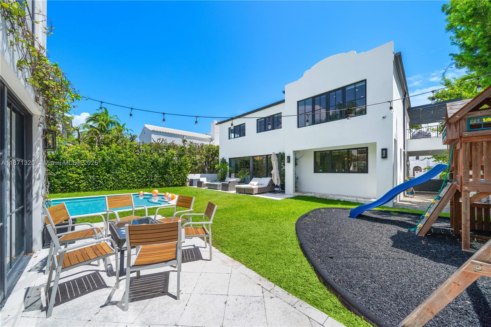 5728 Pine Tree Dr Miami Beach, FL 33140 5728 Pine Tree Dr Miami Beach, FL 33140