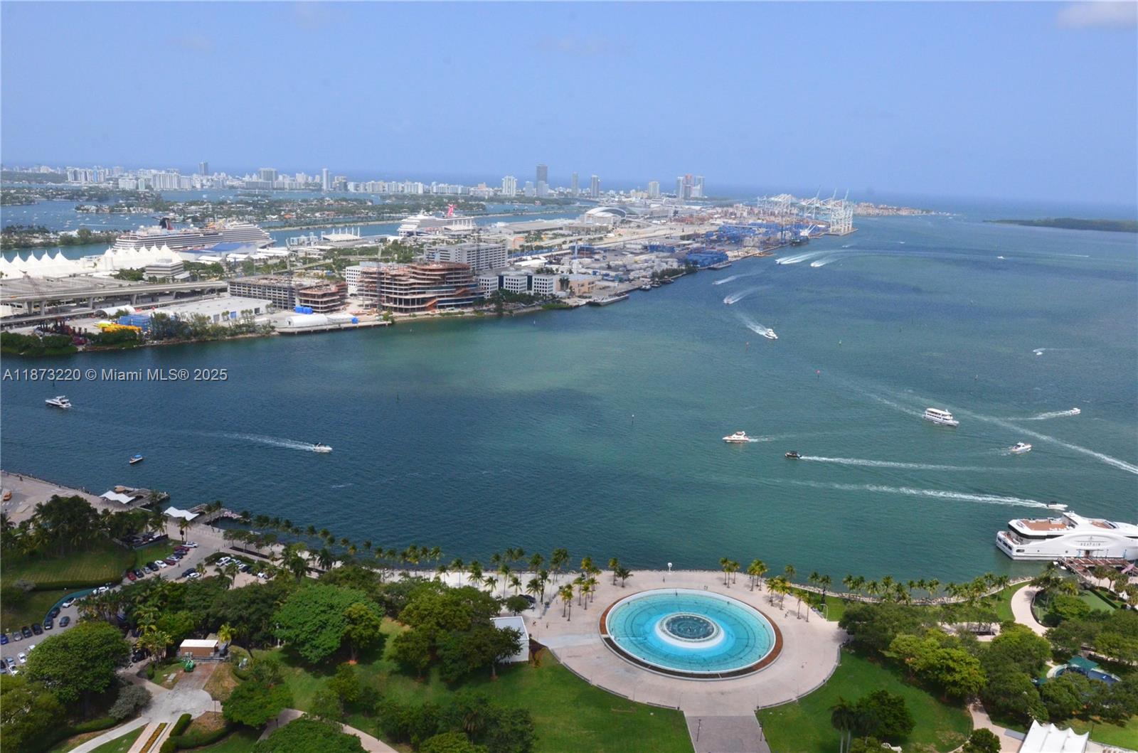 50 Biscayne Blvd #4706