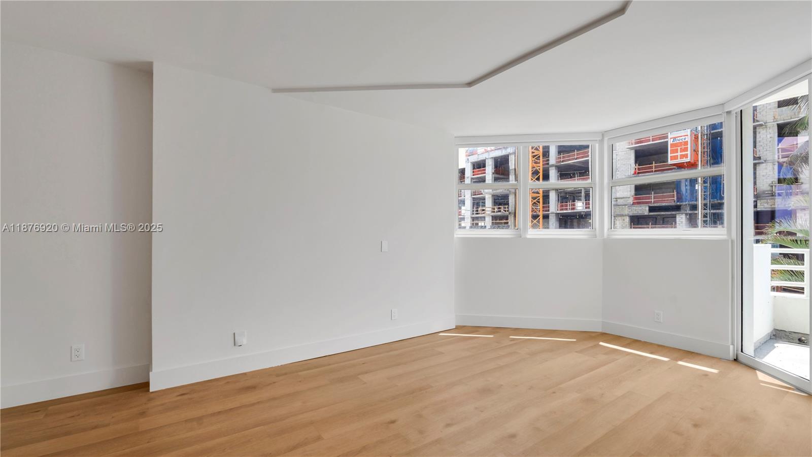 555 NE 34th St #0207,Miami, FL 33137