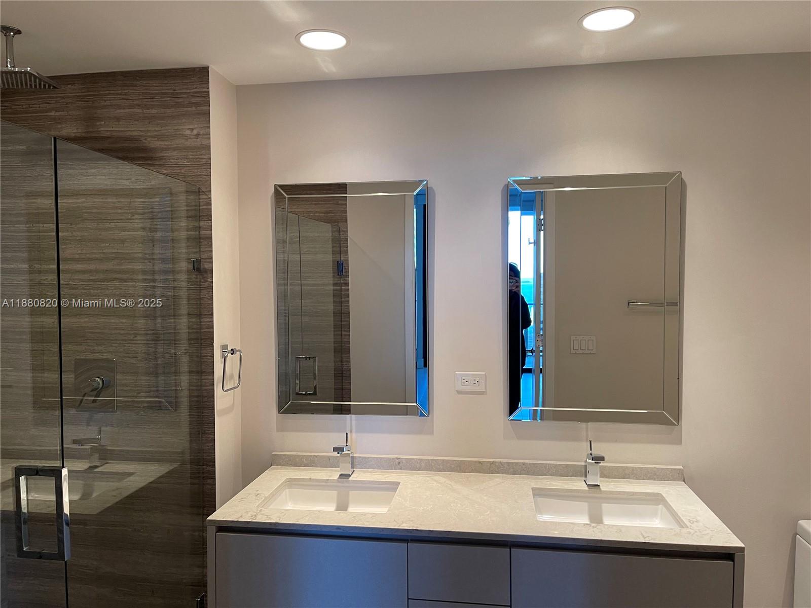 image 1010 Brickell13