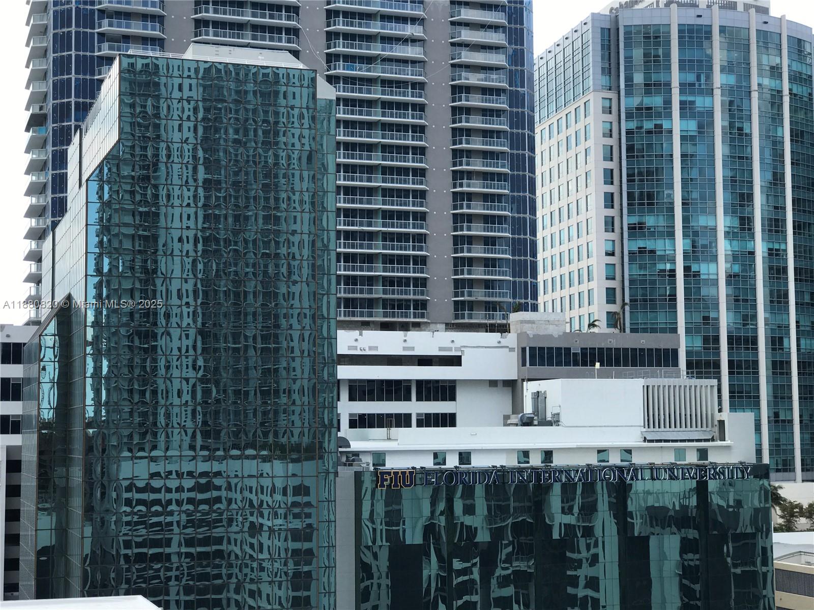 image 1010 Brickell16