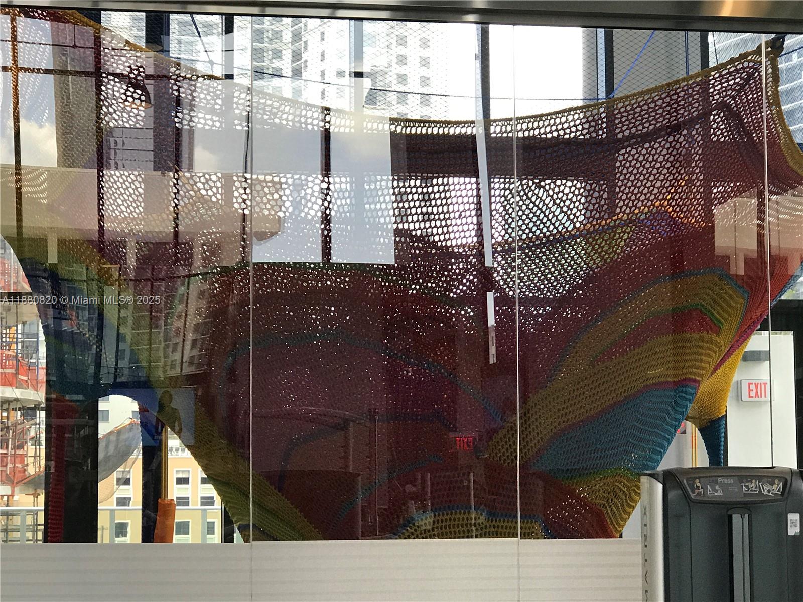 image 1010 Brickell25