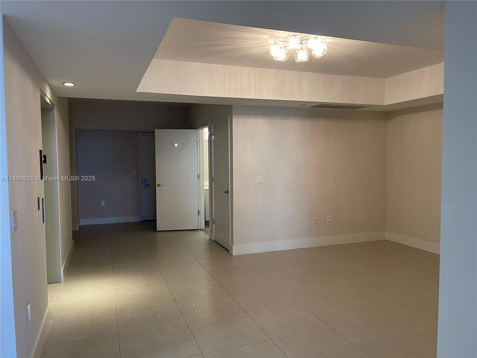 image 1010 Brickell8