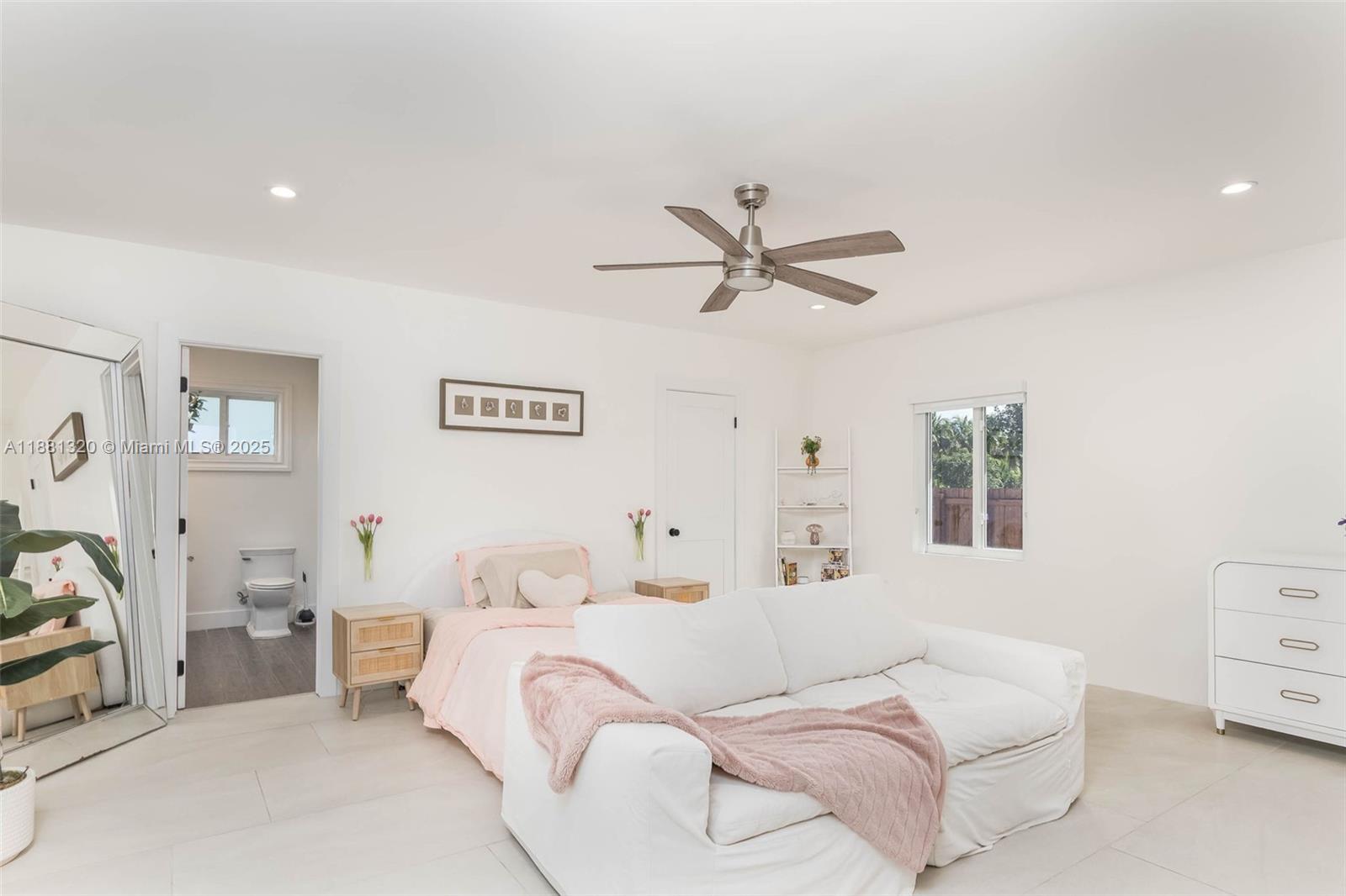 7505 SW 141st St Palmetto Bay, FL 33158