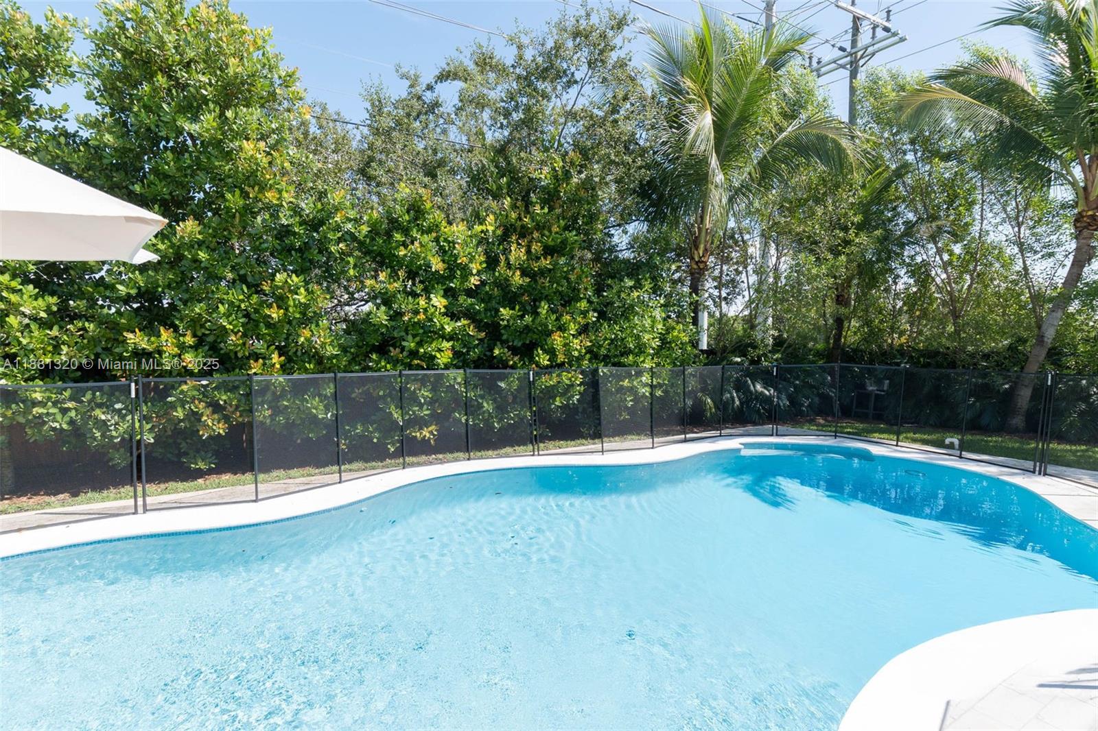 7505 SW 141st St Palmetto Bay, FL 33158