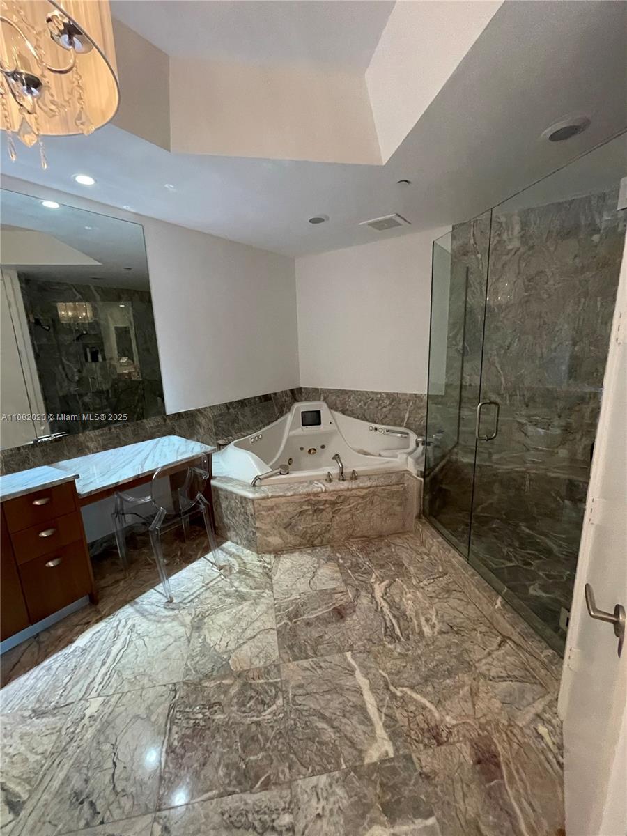 image Turnberry Ocean Colony11