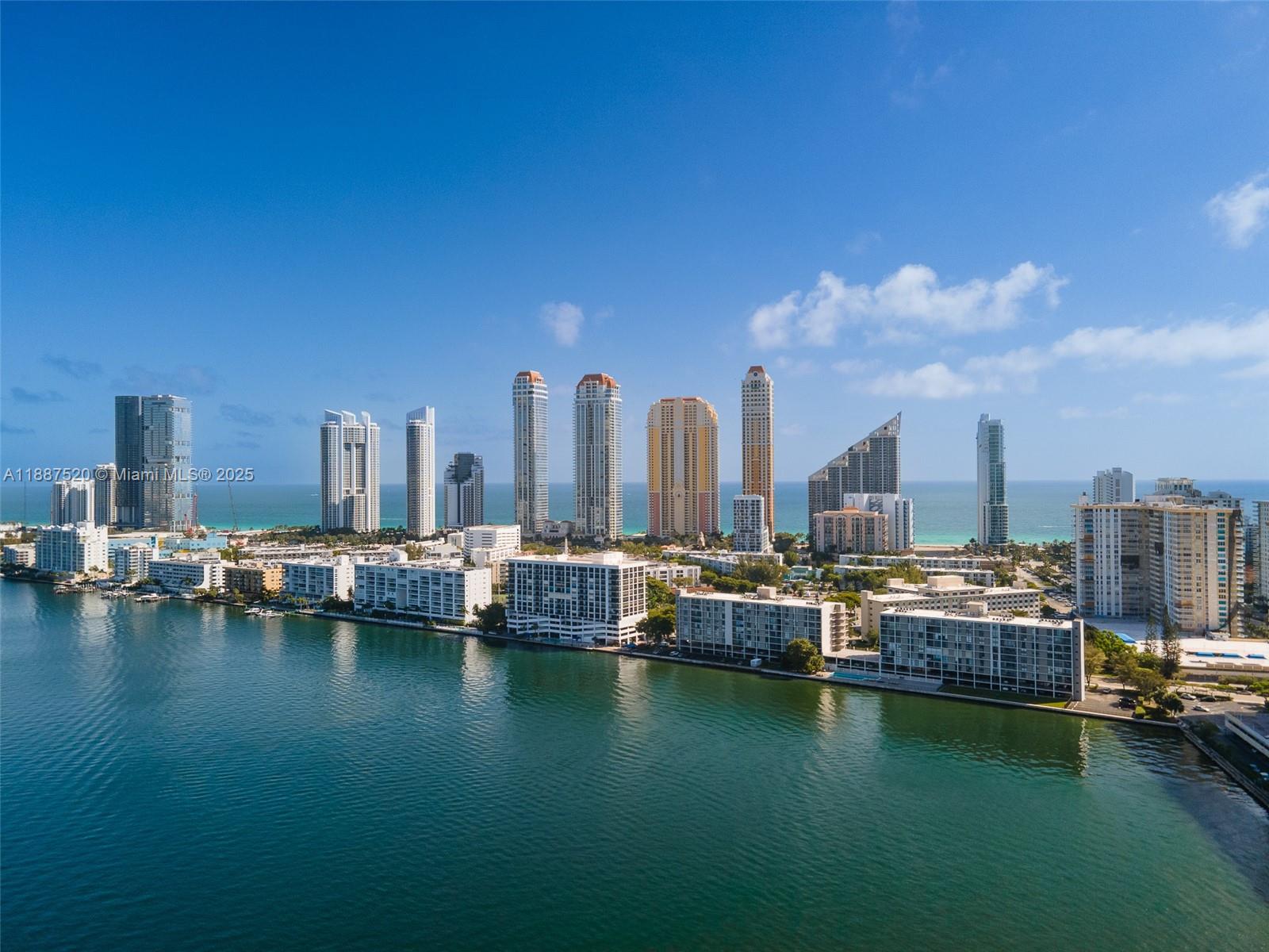 image Winston Towers 5003