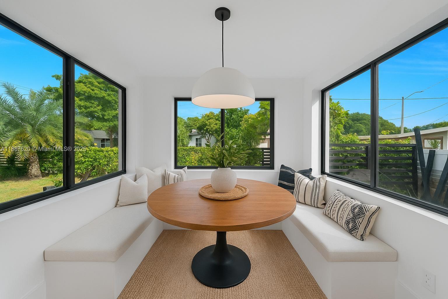 1370 SW 5th St Miami, FL 33135