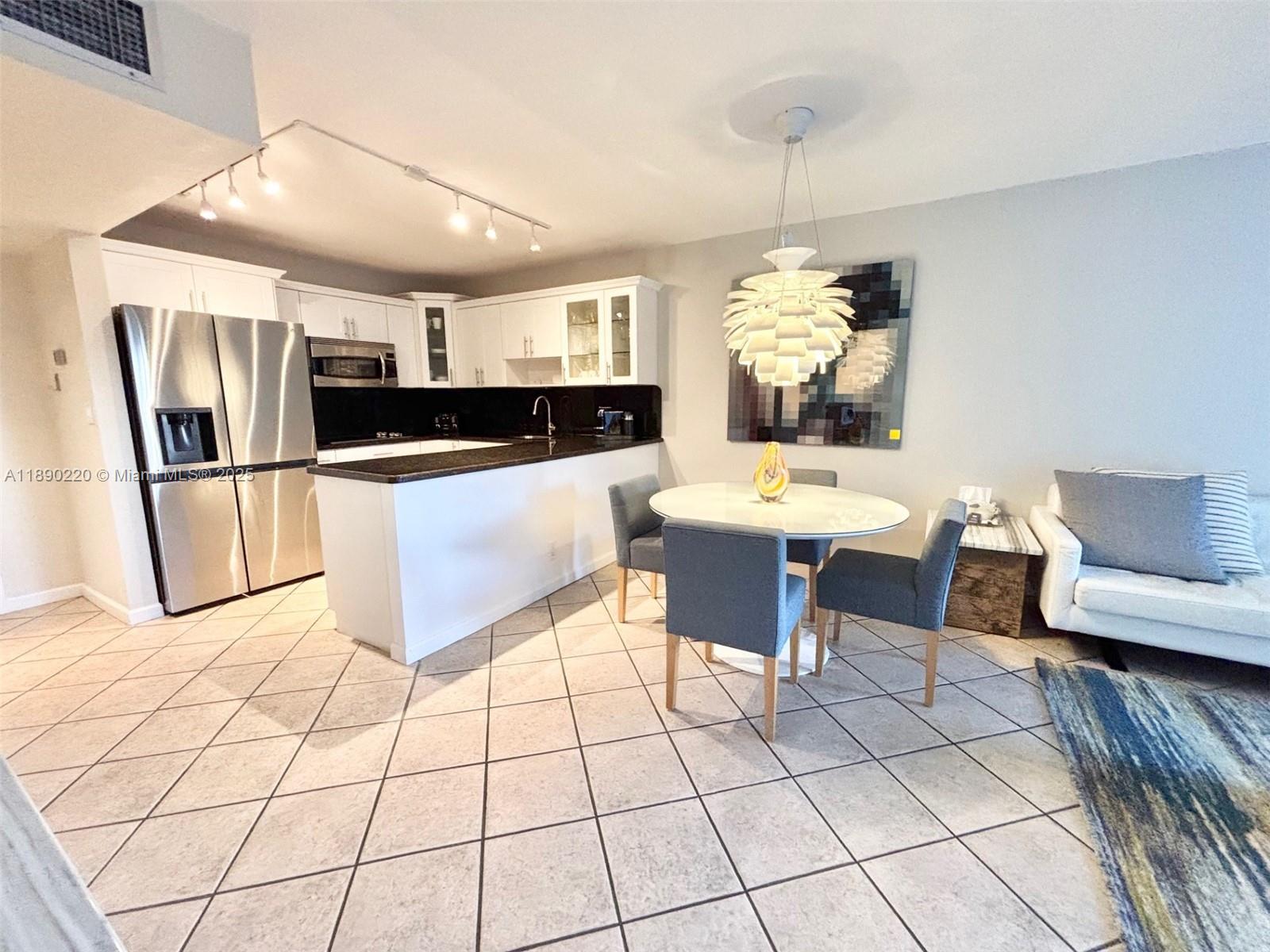 500 Three Iss Blvd #102