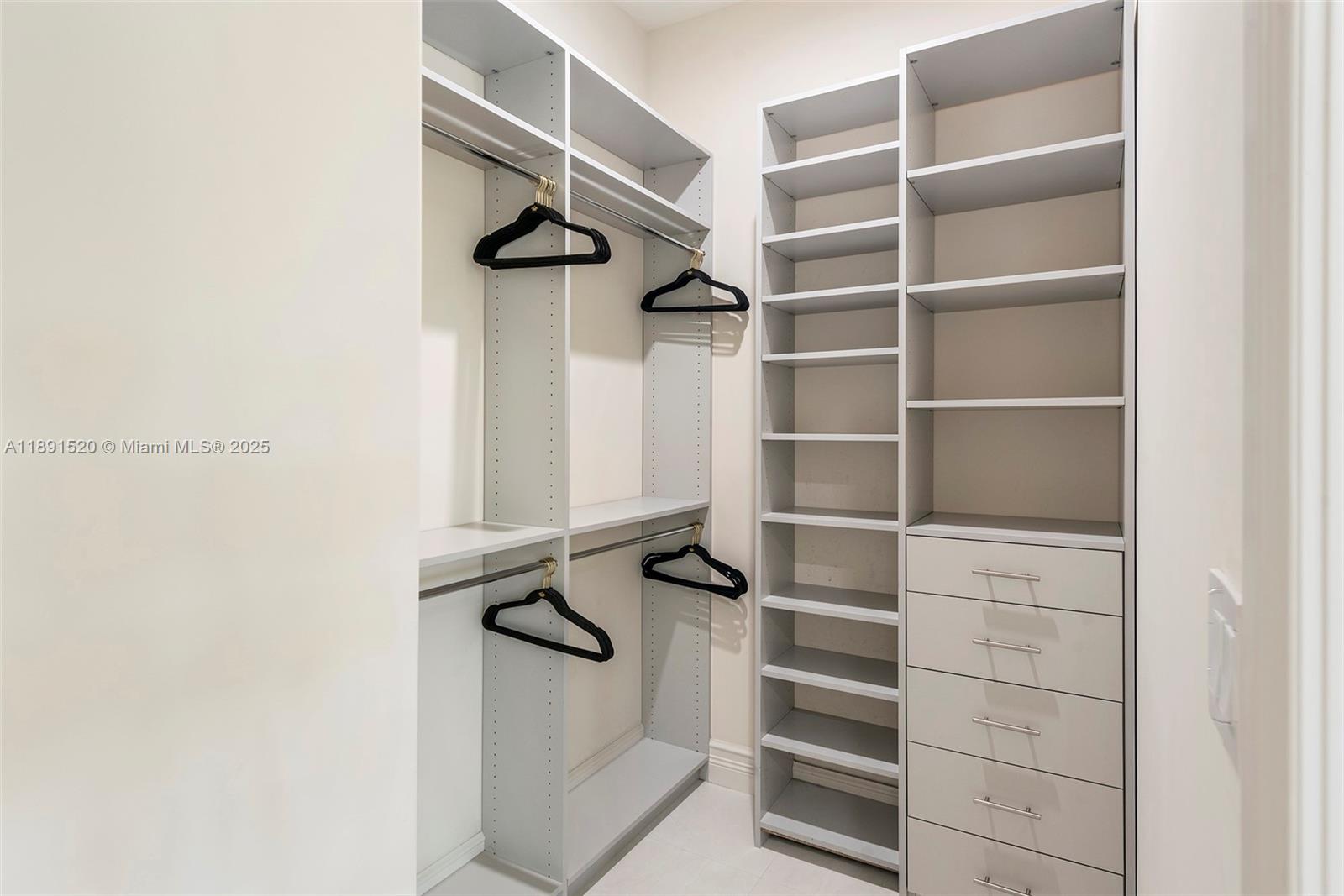 6529 SW 30th St Miami, FL 33155 6529 SW 30th St Miami, FL 33155