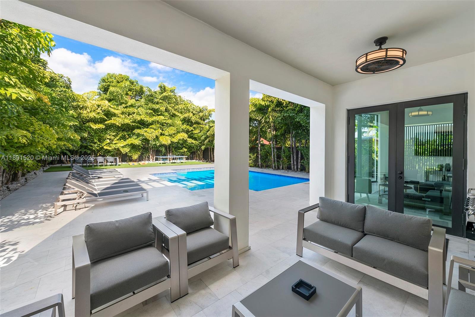 6529 SW 30th St Miami, FL 33155 6529 SW 30th St Miami, FL 33155
