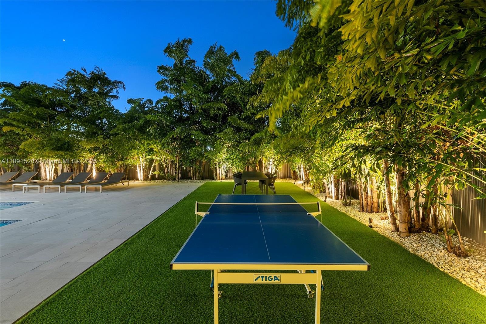 6529 SW 30th St Miami, FL 33155 6529 SW 30th St Miami, FL 33155