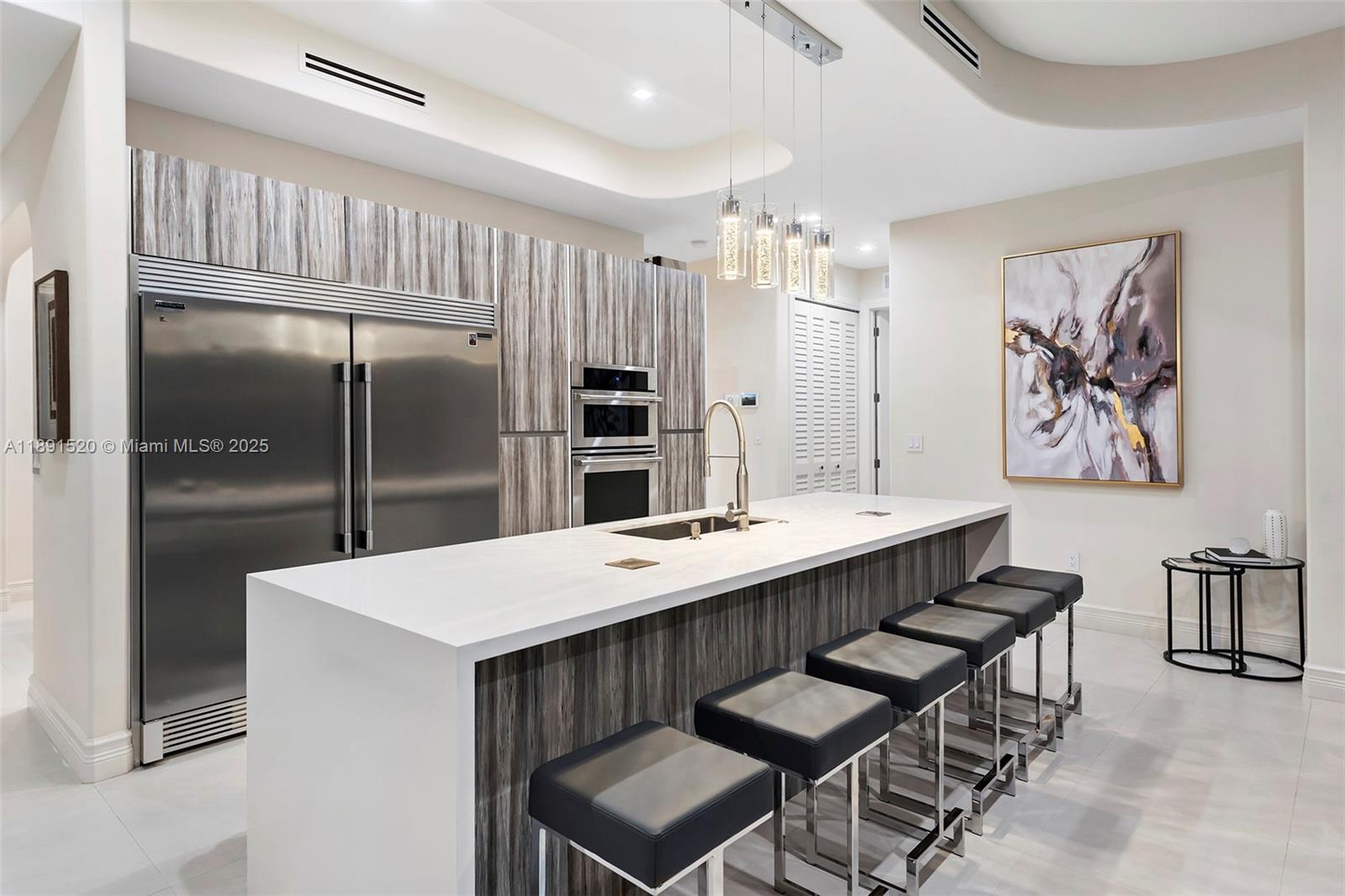 6529 SW 30th St Miami, FL 33155 6529 SW 30th St Miami, FL 33155