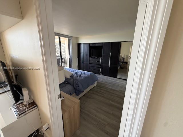 540 Brickell Key Dr #1205 Miami, FL 33131