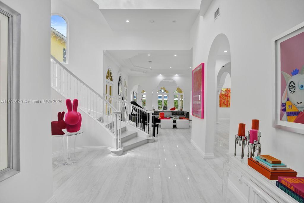 1516 Island Blvd Aventura, FL 33160