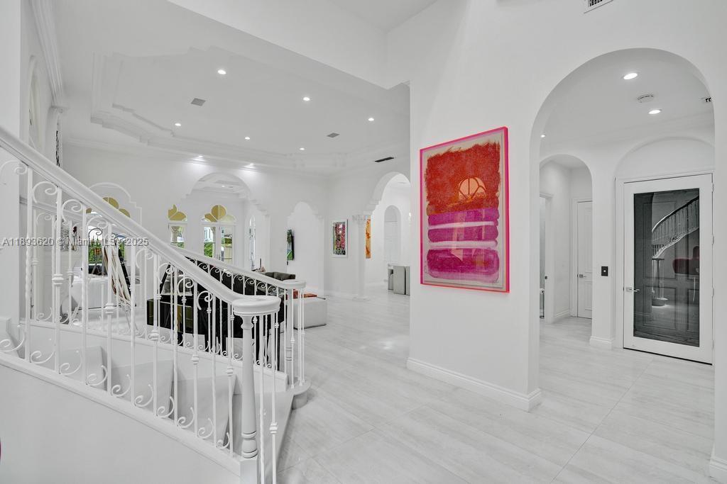 1516 Island Blvd Aventura, FL 33160