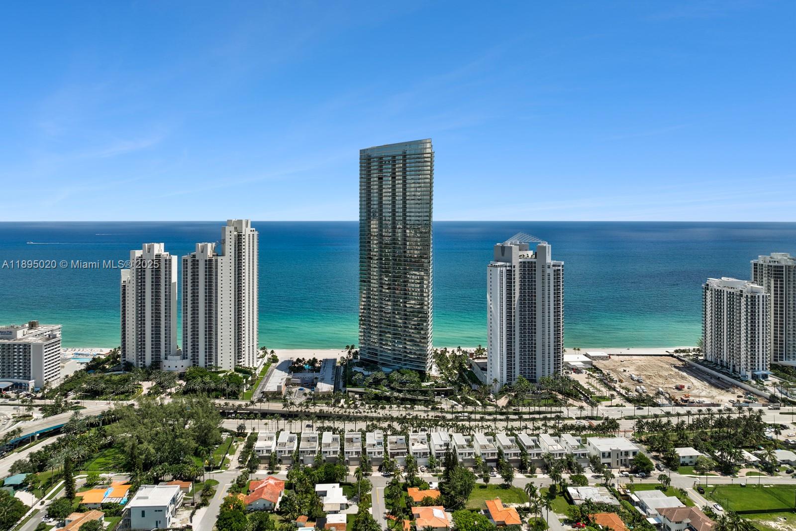 image Armani Casa29