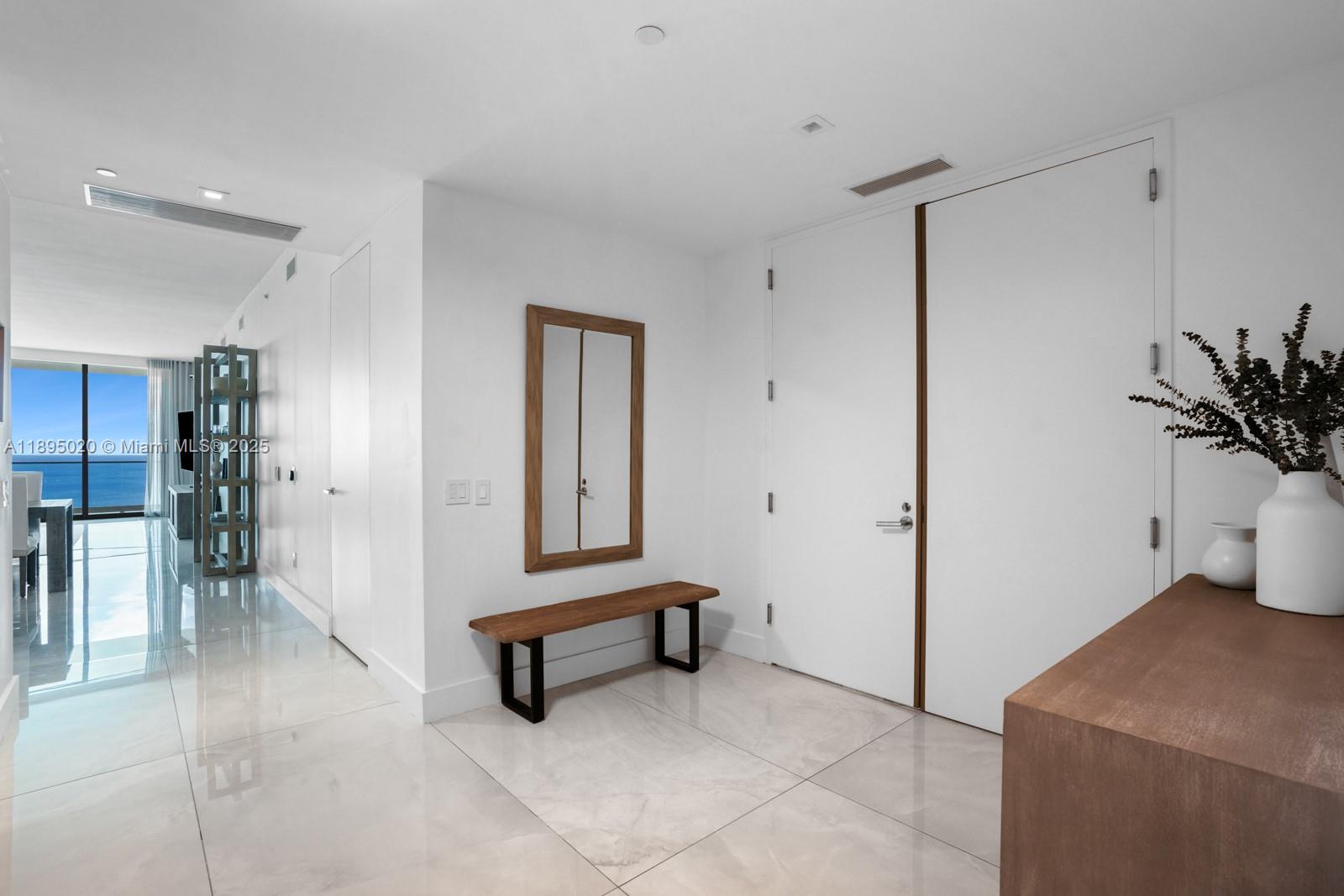 image Armani Casa35