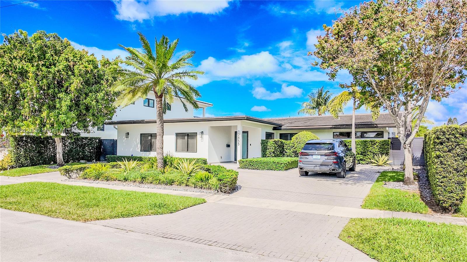 12855 Maple Rd North Miami, FL 33181