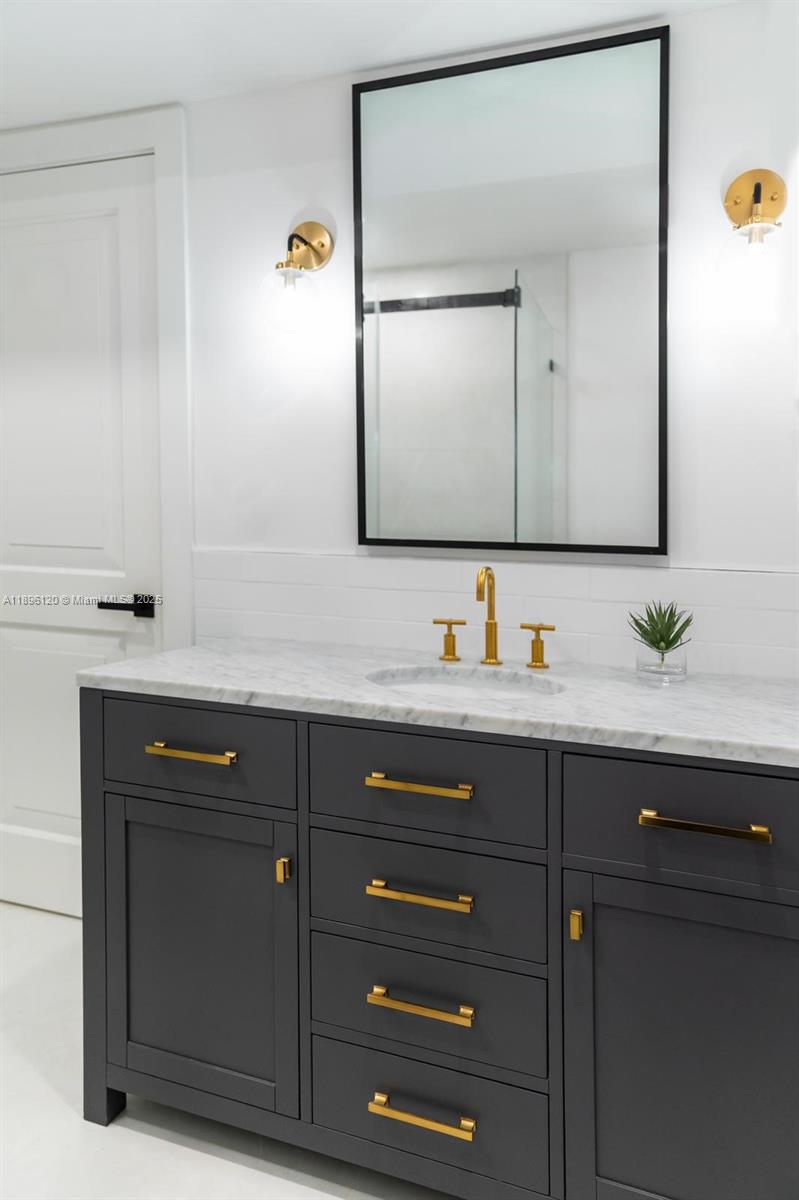 12855 Maple Rd North Miami, FL 33181