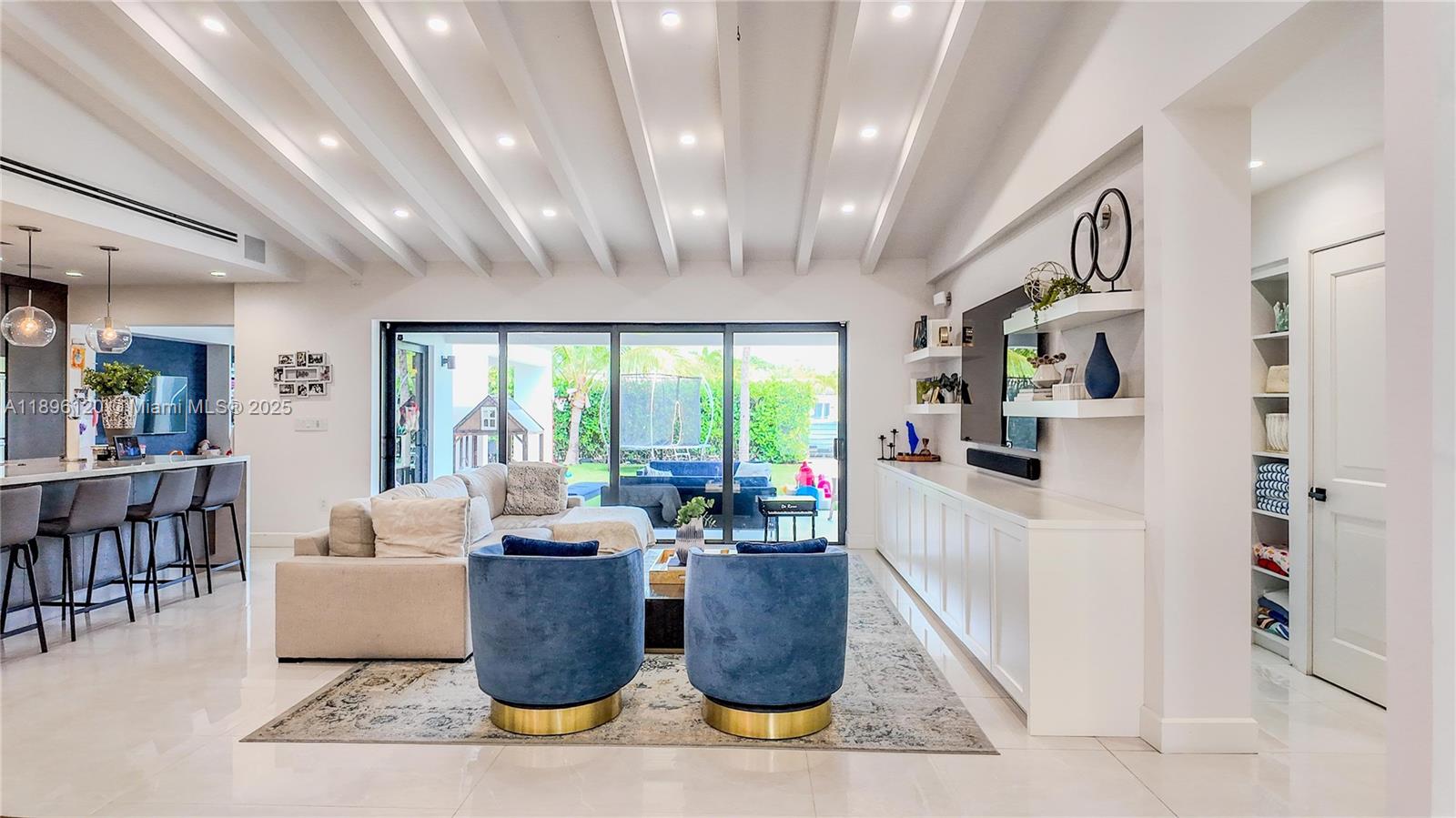 12855 Maple Rd North Miami, FL 33181