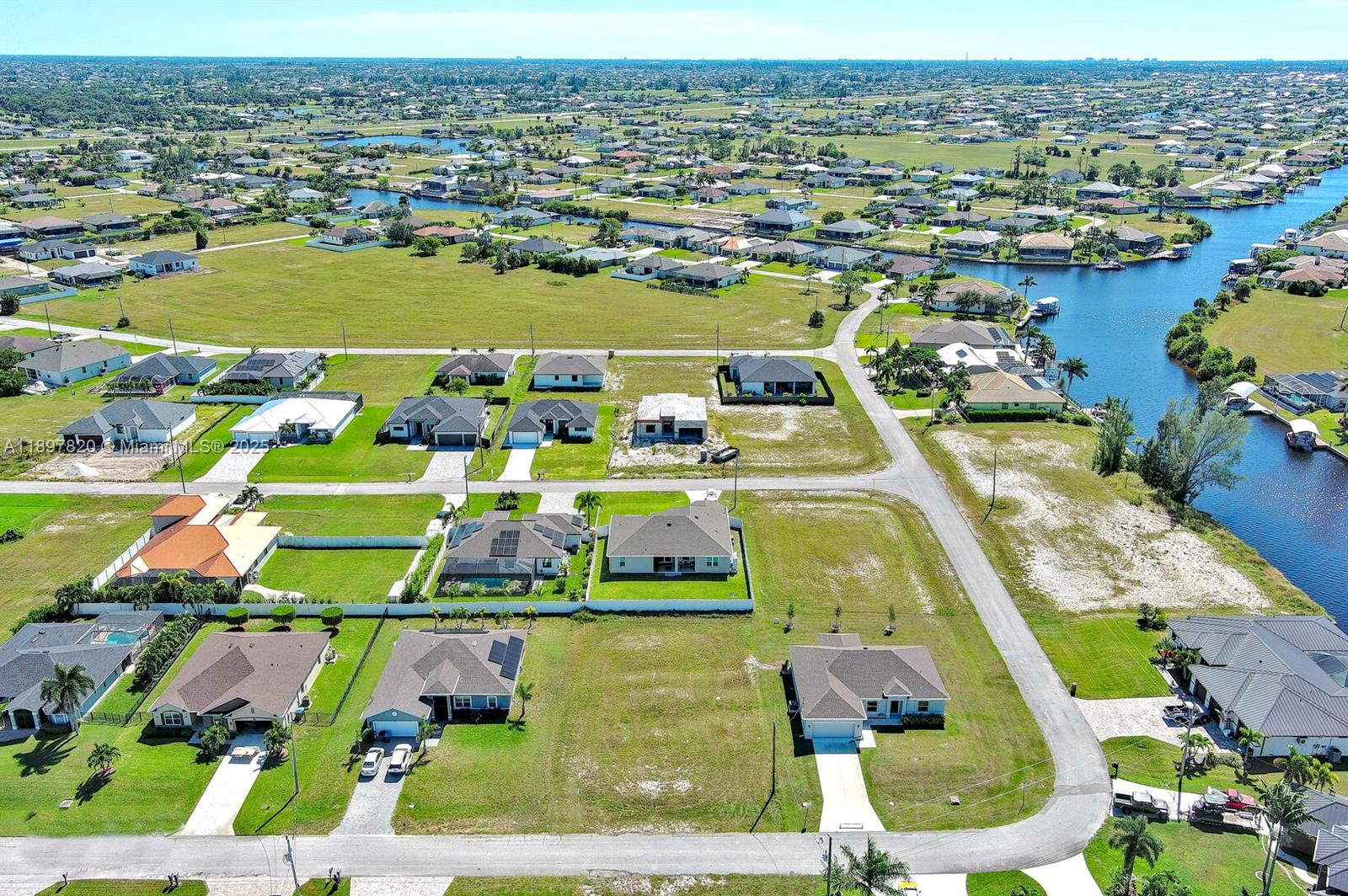 3548 NW 21st Ter Cape Coral, FL 33993