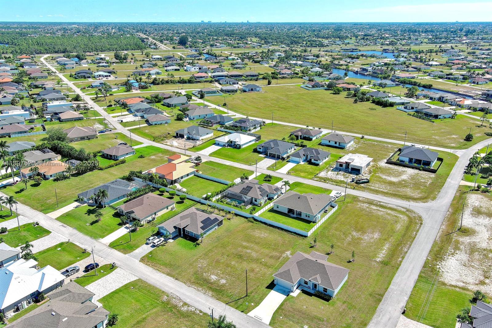 3548 NW 21st Ter Cape Coral, FL 33993