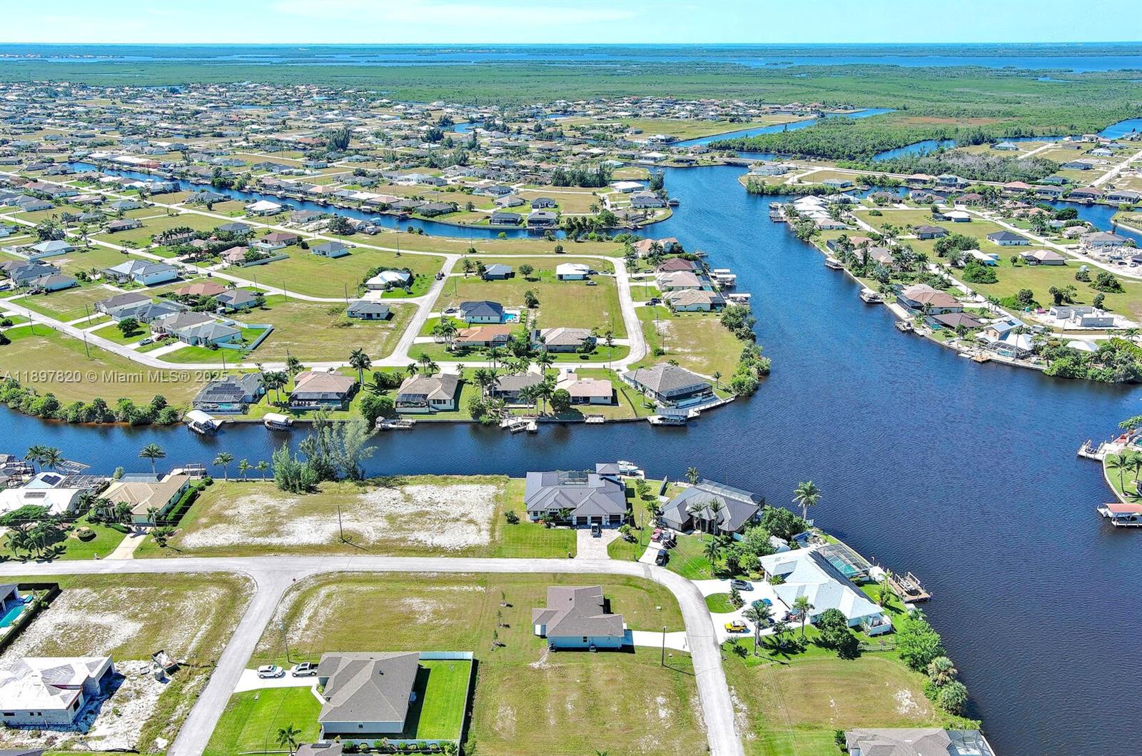 3548 NW 21st Ter Cape Coral, FL 33993