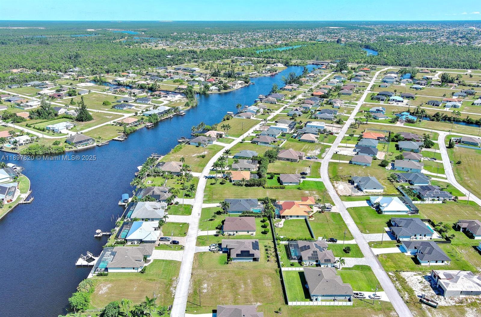 3548 NW 21st Ter Cape Coral, FL 33993