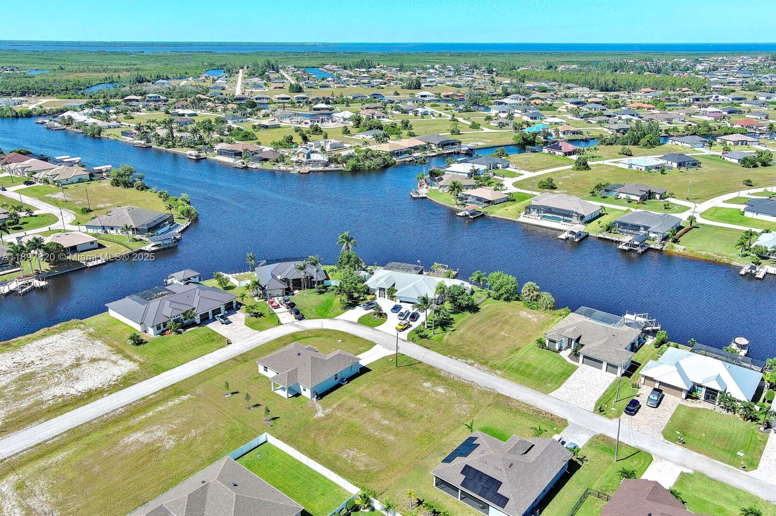 3548 NW 21st Ter Cape Coral, FL 33993