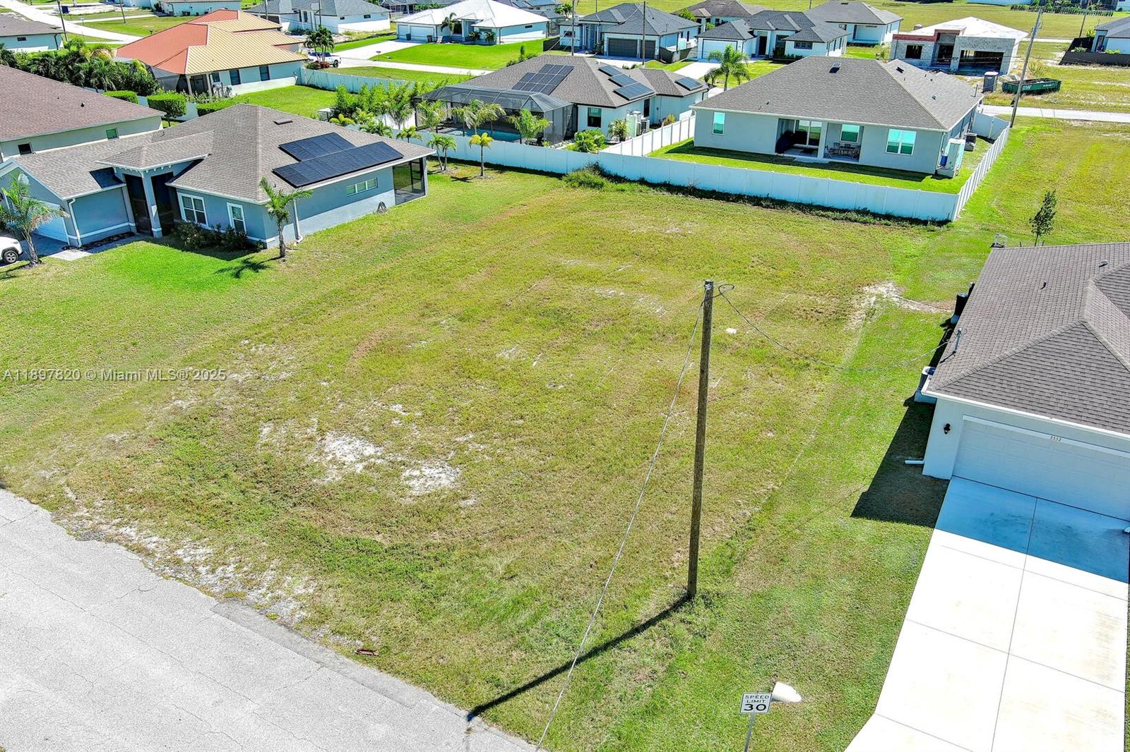 3548 NW 21st Ter Cape Coral, FL 33993